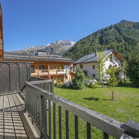 Apartment Du Croz 1er - Happy